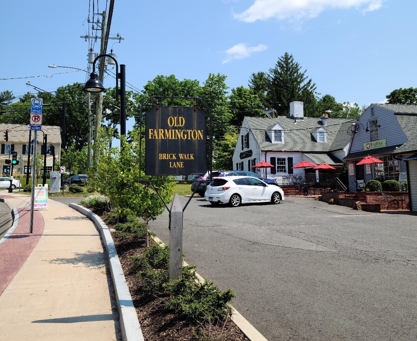 Old Farmington, Brick Walk Lane street sign